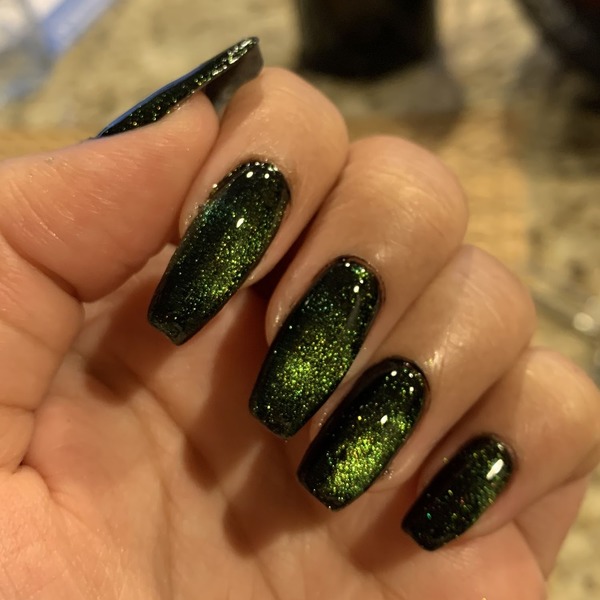 зеленые ногти - фотография