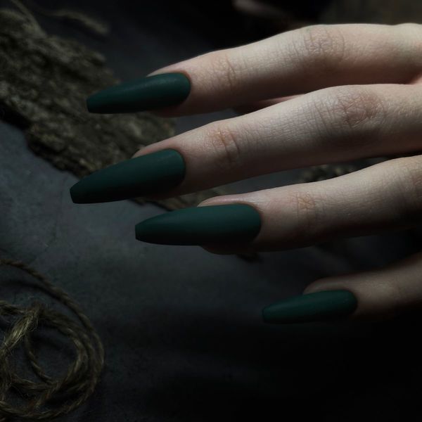 зеленые ногти - фотография